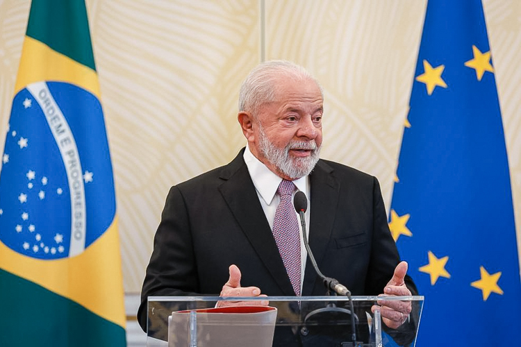 Lula Agradece Frica Pelo Que Foi Produzido Nos Anos De Escravid O