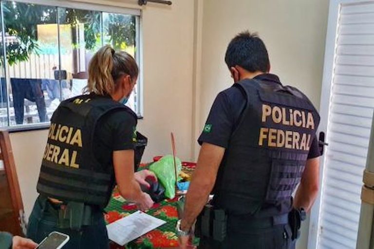 PF faz ação contra funcionários que desviavam encomendas dos Correios