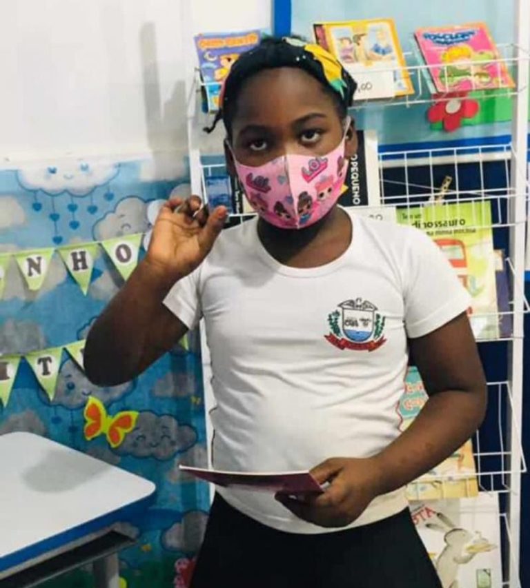 Sorriso: Criança haitiana de 7 anos que morreu atropelada por caminhão é sepultada, escola está de Luto