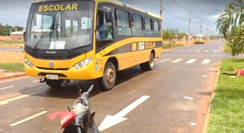 Criança de 8 anos é atropelada ao descer de ônibus escolar em Sinop