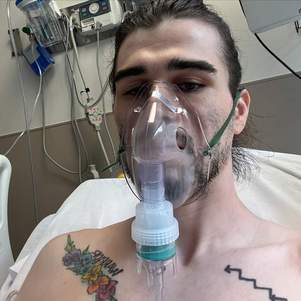 Homem tem o pulmão perfurado após utilização excessiva de vape