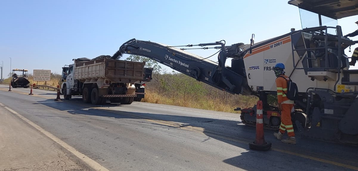 ALERTA: Duplicação e manutenção da BR-163/MT são mantidas no feriado