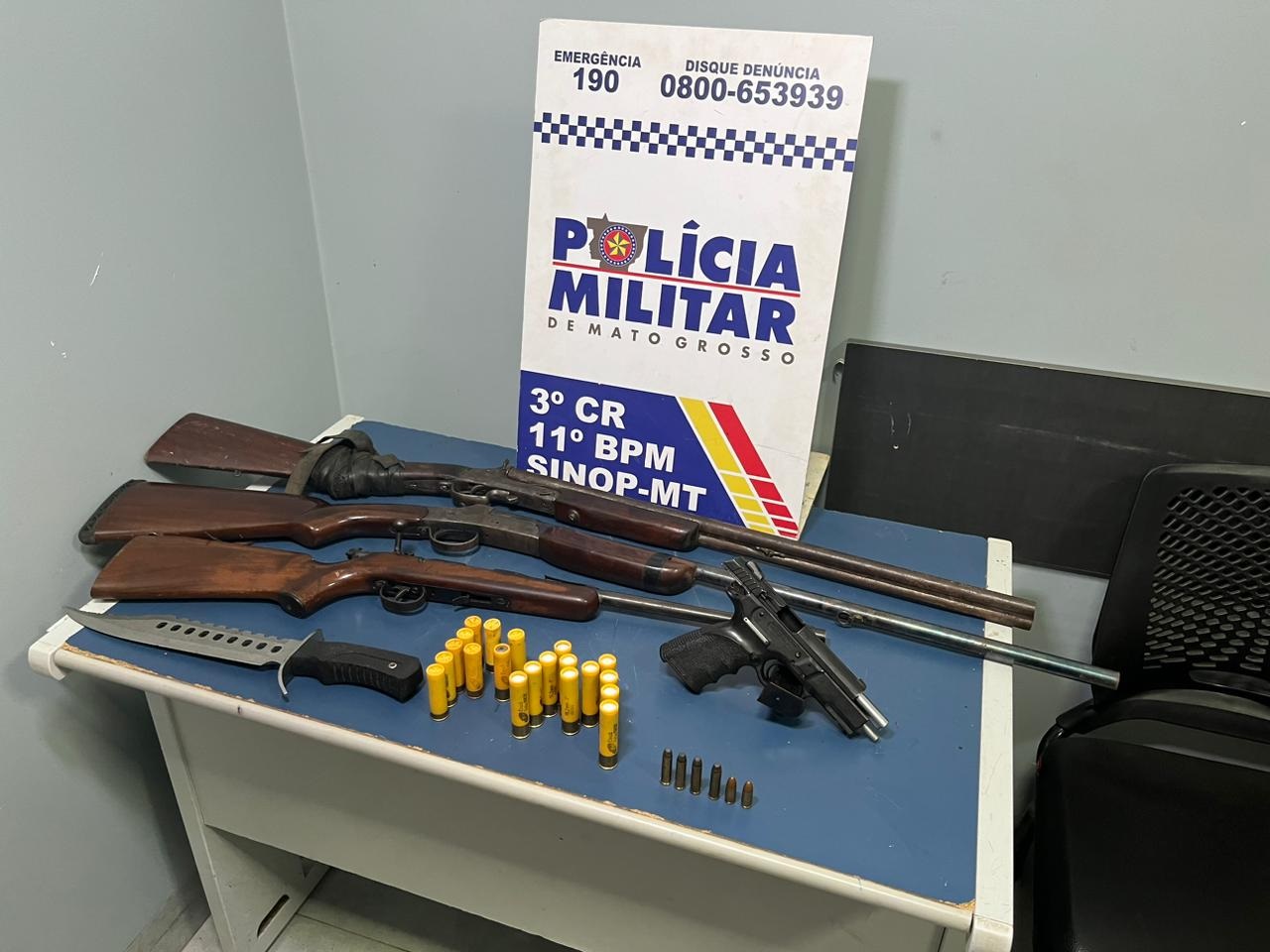 Suspeito de ameaça vizinha é preso pela PM com três espingardas e uma pistola em Sinop