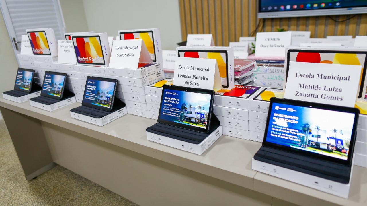 Executivo e Legislativo investem mais de R$ 390 mil na compra de tablets e livros para a Educação