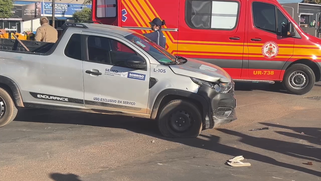 Casal fica ferido após colisão com carro da prefeitura de Sorriso