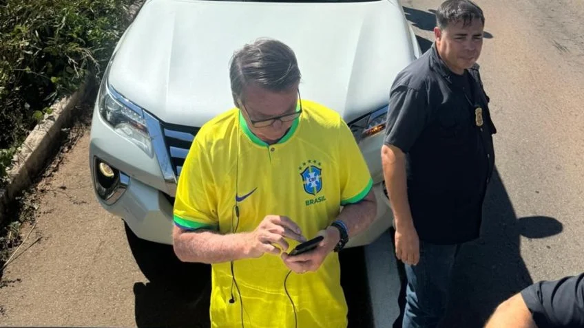 Bolsonaro diz ter ficado “retido” em rodovia do Pará por protesto