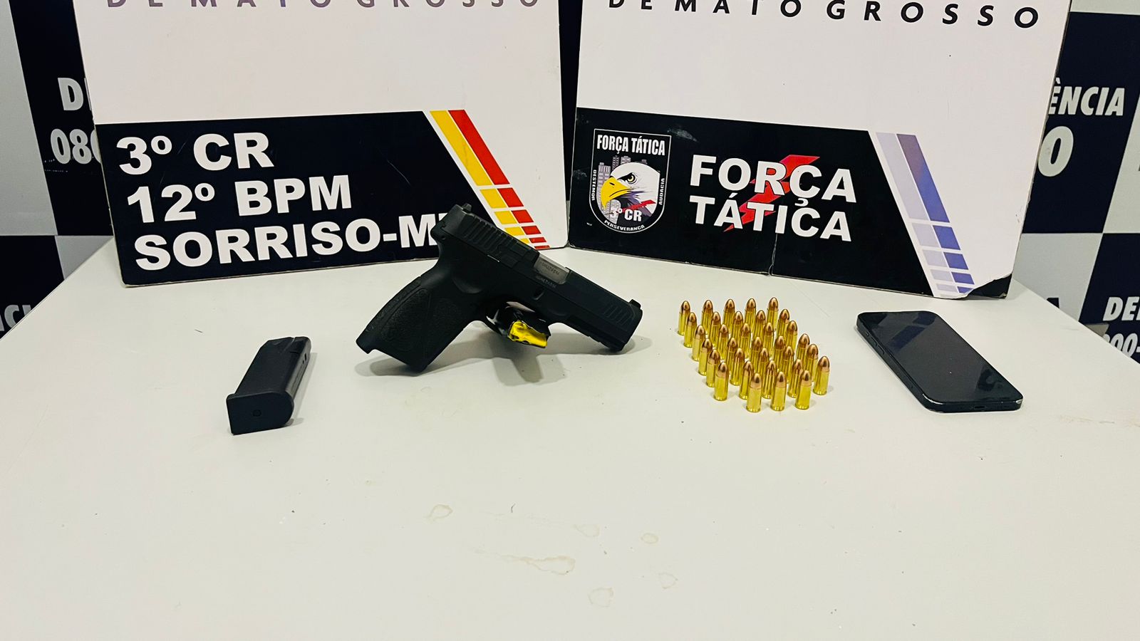 Força Tática prende homem com pistola em BMW em Sorriso