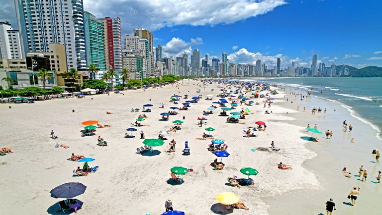 Investidores de Sorriso apostam em imóveis de alto padrão em Balneário Camboriú e praias paradisíacas do Nordeste