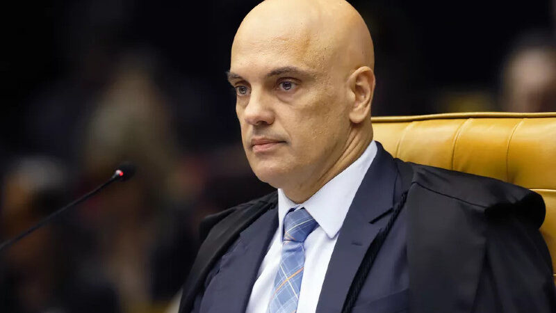 Moraes cobra R$ 10 milhões de multa para liberar retorno de X