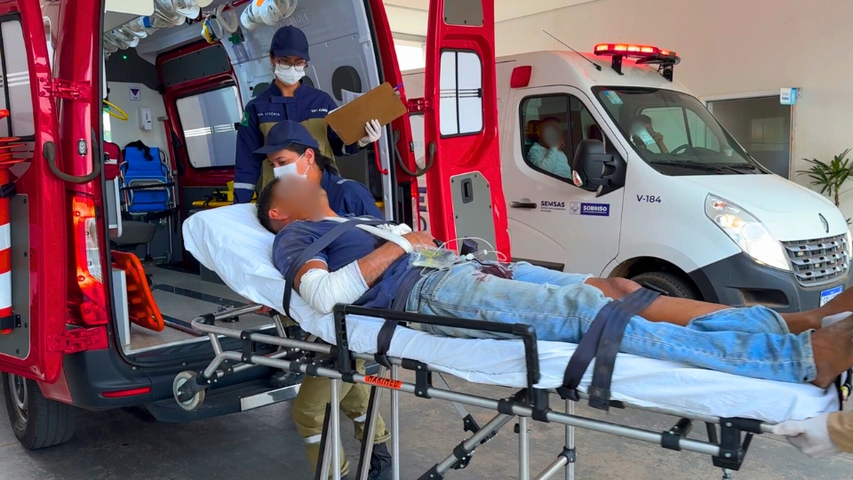 Trabalhador quebra o braço após cair de andaime de 4 metros de altura em Sorriso