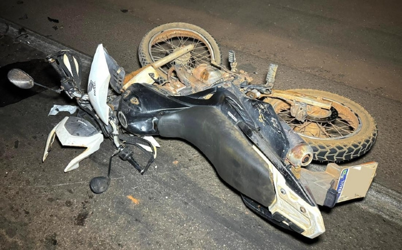 Motociclista fica gravemente ferido após acidente com ônibus na BR-163 em Sinop