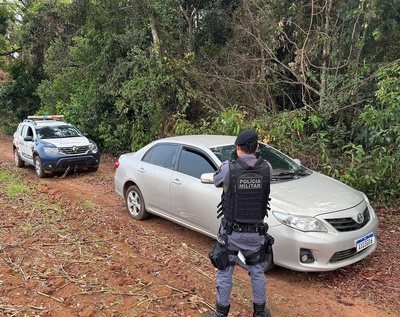 Veículo roubado é recuperado pela Polícia Militar em Santa Carmem