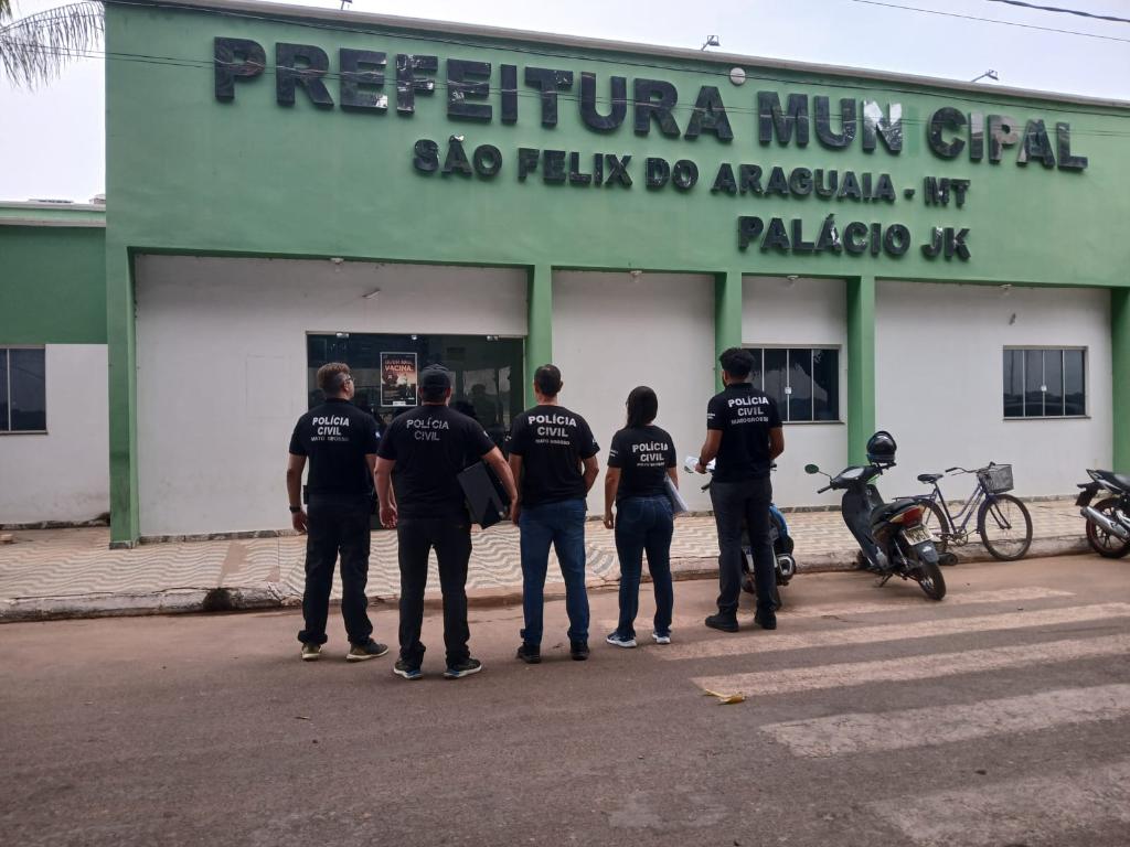 Operação da Polícia Civil desarticula esquema de desvio de verbas em Prefeitura